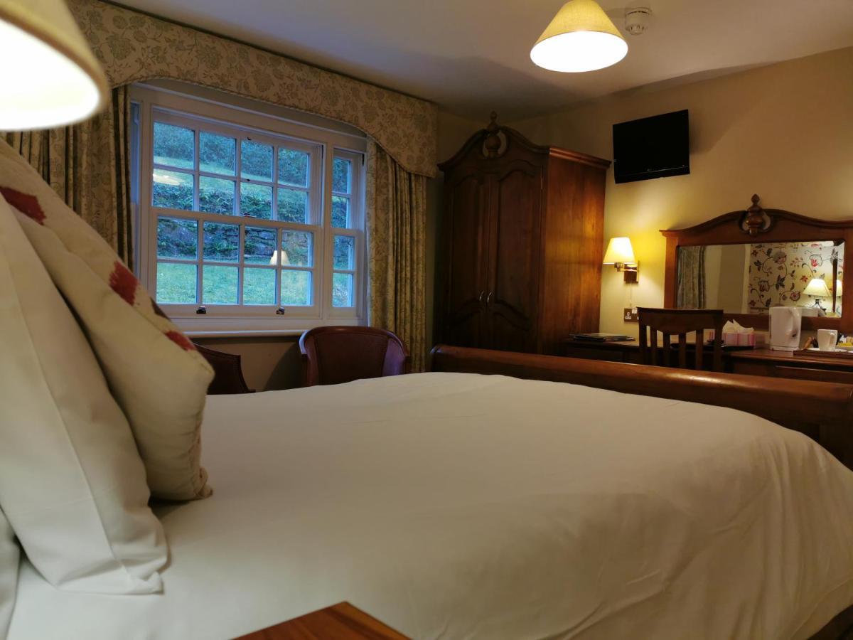 Rose In Vale Country House Hotel St Agnes  Exterior photo
