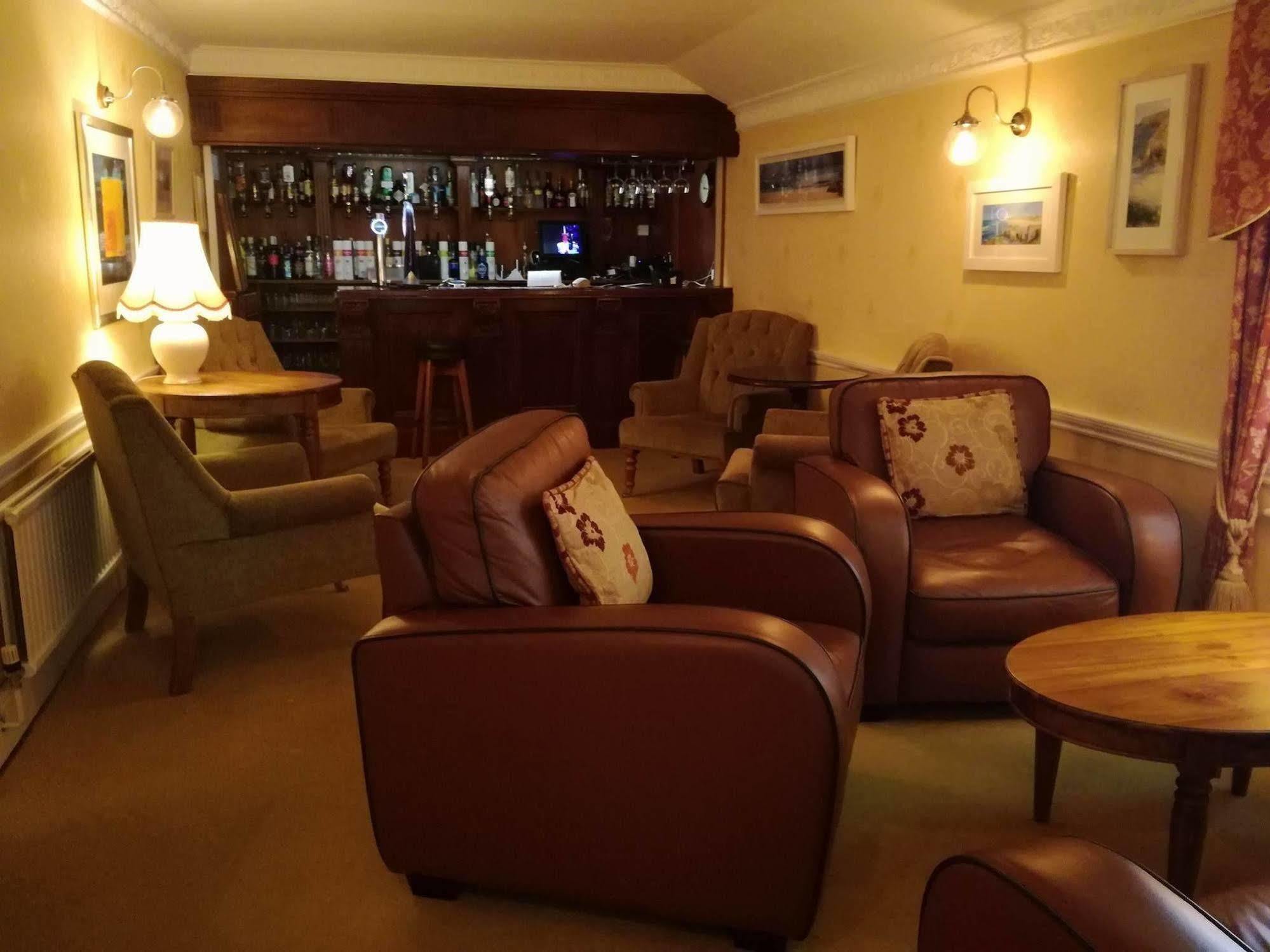 Rose In Vale Country House Hotel St Agnes  Exterior photo